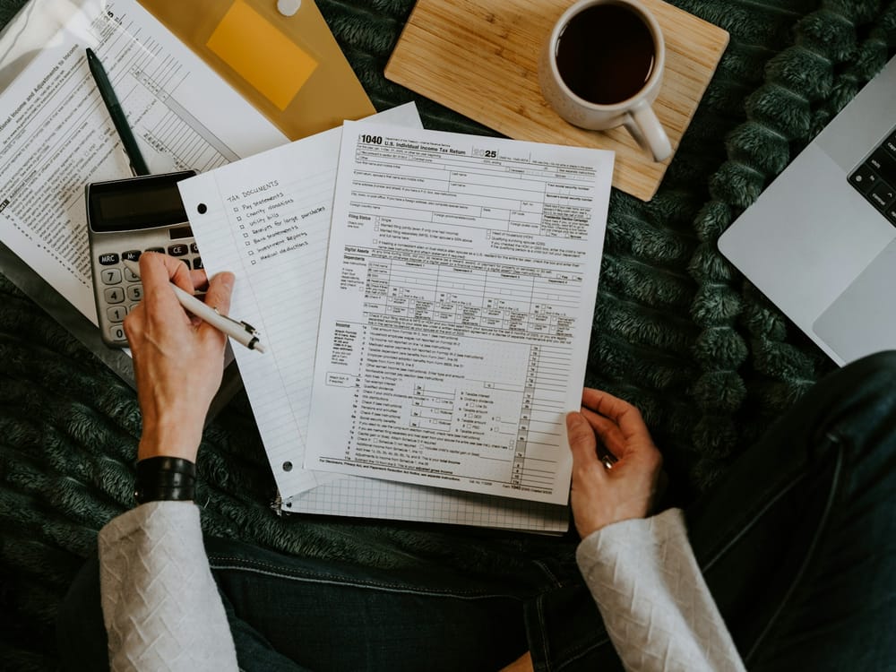 Organizing tax documents and a checklist ahead of filing season